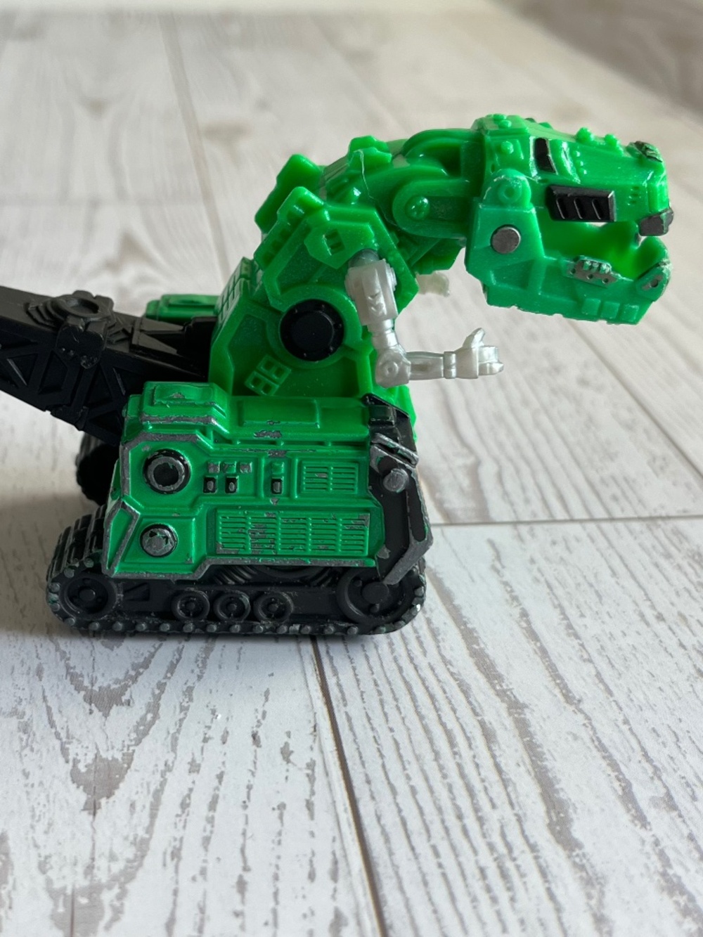 Dinotrux Diecast Green Tyrux Ty Rux Rare Dino Truck Dinosaur